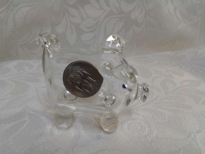 Cutest little vintage glass pig with an "old-fashioned" 10c coin inside