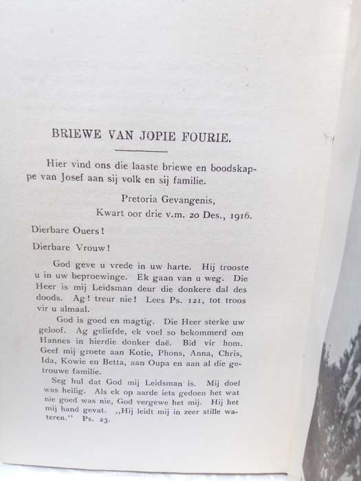 Jopie Fourie, `n lewenskets (First edition 1915)