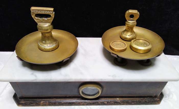 Lovely French antique scale - scarce item!