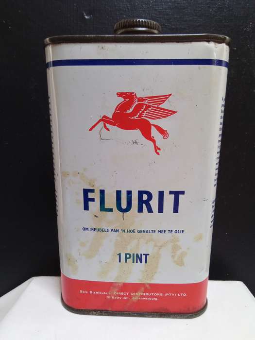 Lovely vintage Flurit 1 Pint furniture oil
