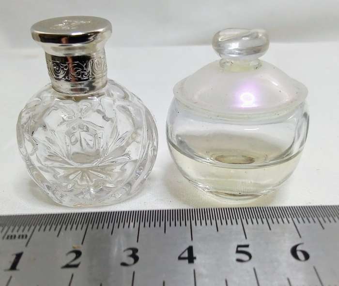 Two stunning miniature perfume bottles!  Ralph Lauren Safari & Cacharel NOA