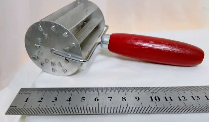 Vintage Koeksister cutter