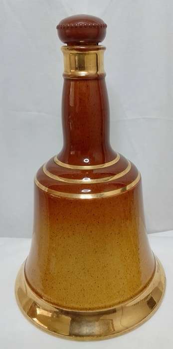 Charming Bell's whisky bottle - Wade