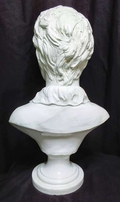 Be still my beating heart! Magnificent vintage Italian porcelain boy & girl bust sculpture figurines