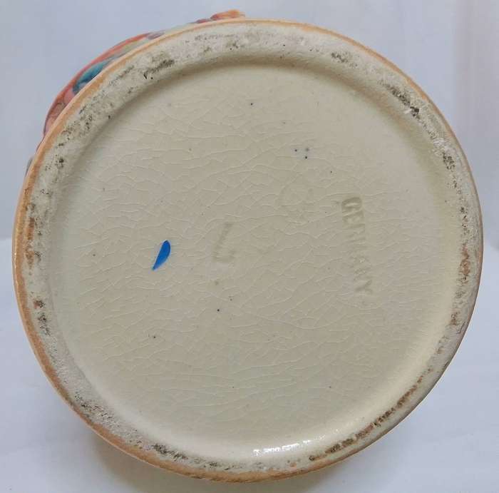 Charming vintage German beer stein - handpainted
