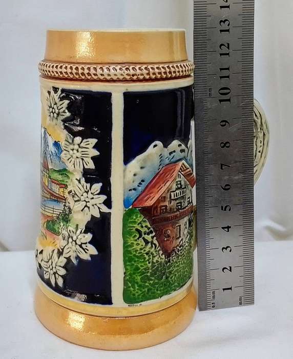 Very nice small vintage German beer stein