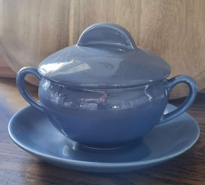BLUE DROSTDY GRAHAMSTOWN South African Pottery Soup bowl with Lid and Saucer