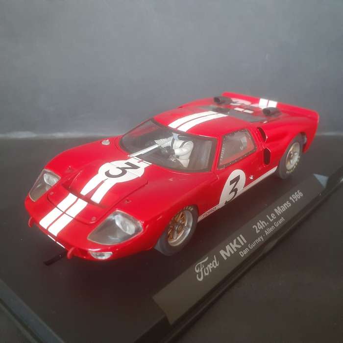 Fly A762 Ford GT40 MkII Le Mans 1966 Boxed