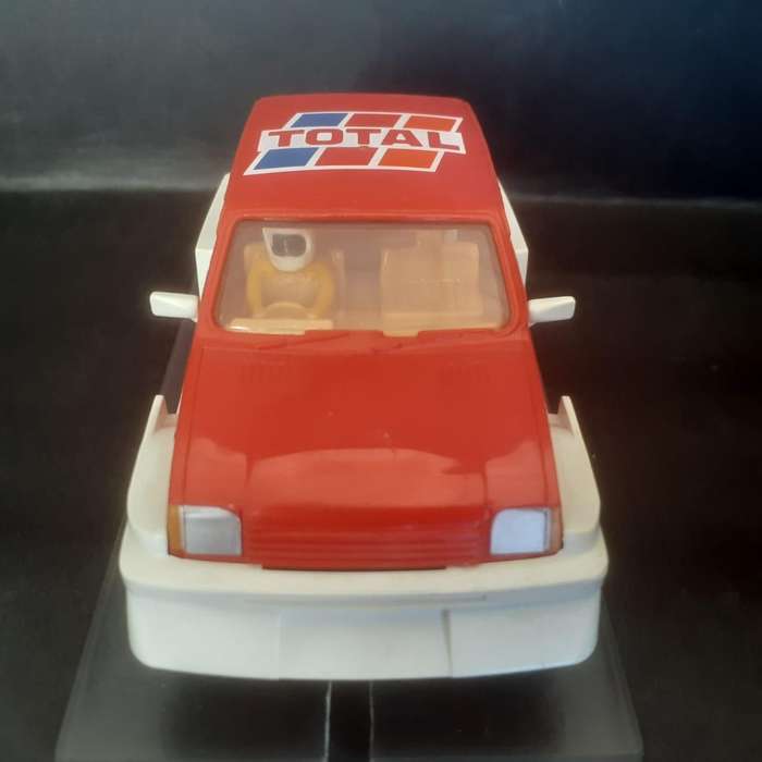 Scalextric C214 MG Metro 6R4 Total