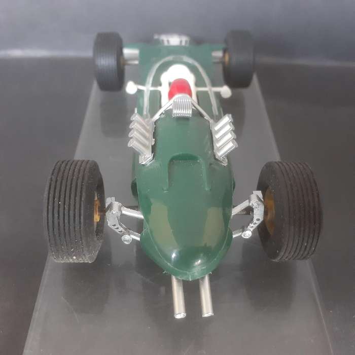 Scalextric C5 Europa Vee Race Tuned Powersledge