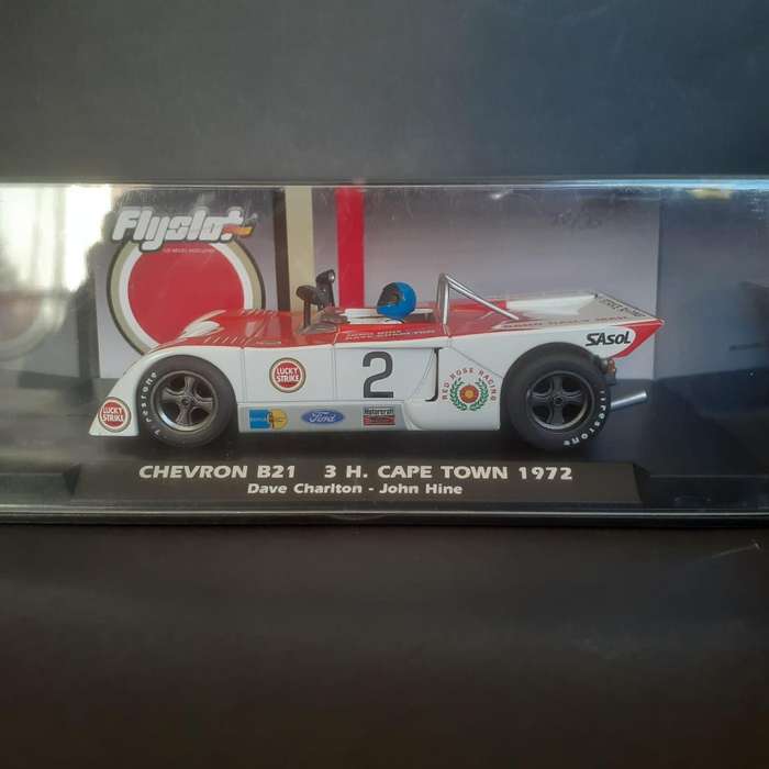 FlySlot 24102B Chevron B21 Lucky Strike 3hour Cape Town 1973