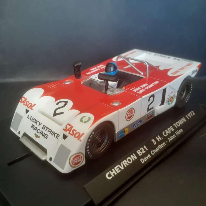 FlySlot 24102B Chevron B21 Lucky Strike 3hour Cape Town 1973