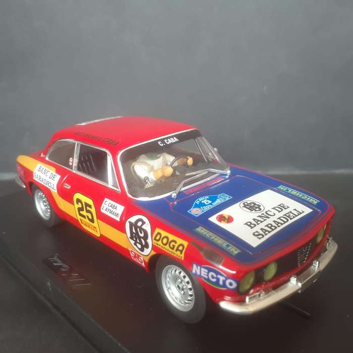 Fly Alfa Romeo Giulia GTV Rallye Costa Brava 1976 with a Fly Racing motor.