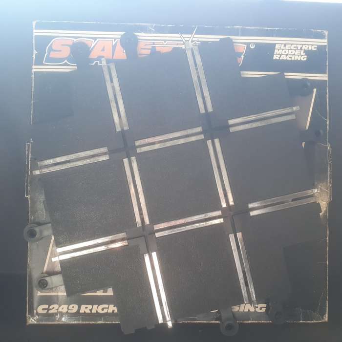 Scalextric Classic C249 Right Angle Crossing Boxed