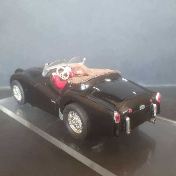 Triumph TR2 Built-up Slot Car