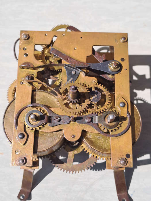 clock movement Junghans B12