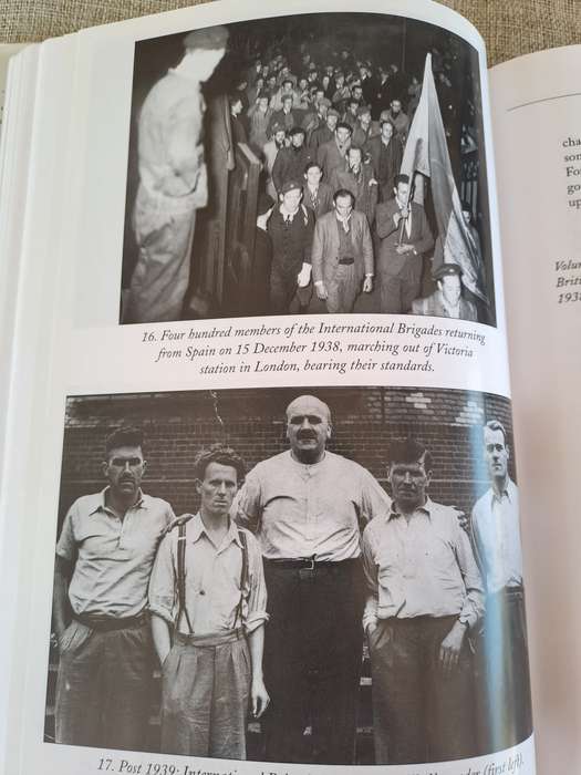 Heroic Voices of the Spanish Civil War - memories from the International Brigade - Peter Darman