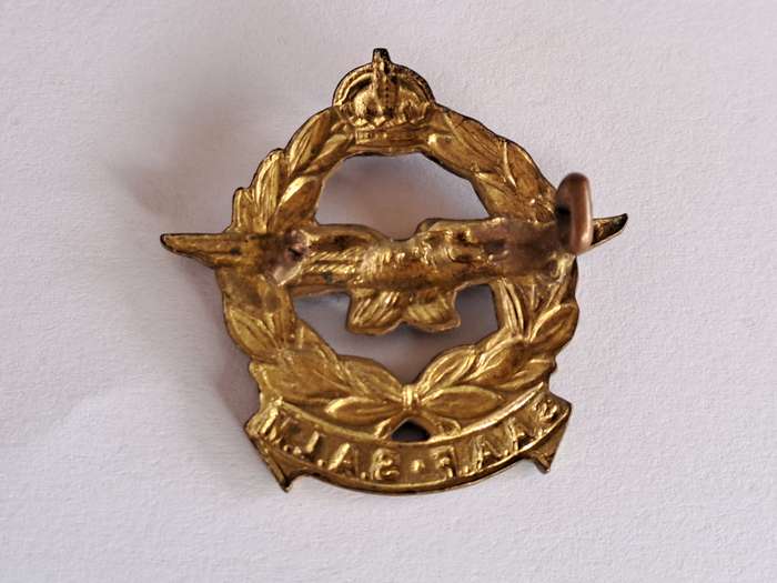 SA Airforce Cap Badge SAAF-SALM