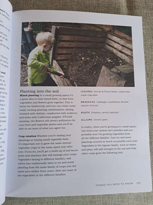 Veg Street: Grow Your Own Community - Naomi Schillimger