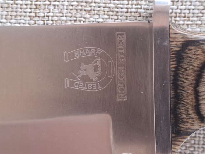 Rough Ryder RR1022 Fixed Blade Bowie Knife