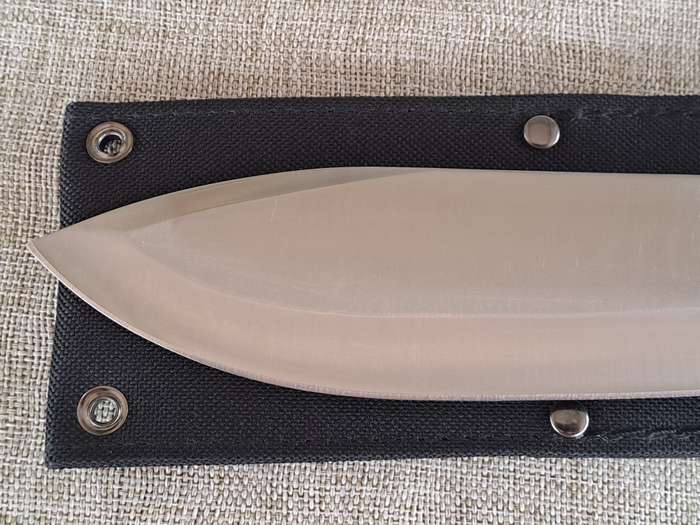 Rough Ryder RR1022 Fixed Blade Bowie Knife