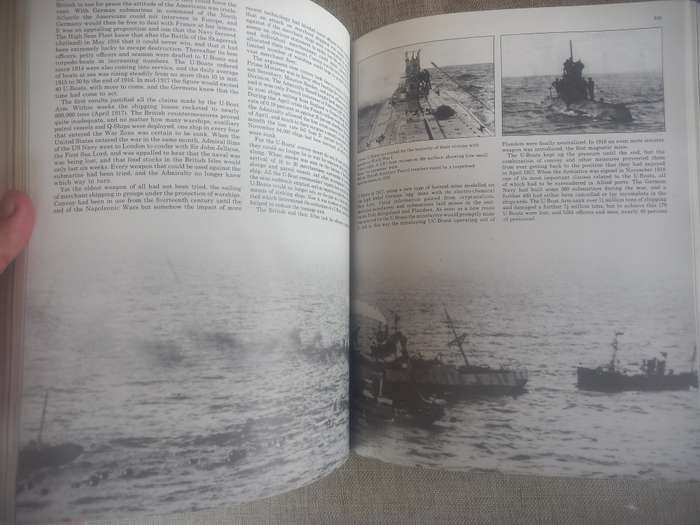 Warships of the World - Anthony Preston