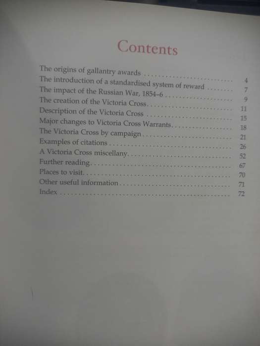 The Victoria Cross  Peter Duckers (A Shire Book)