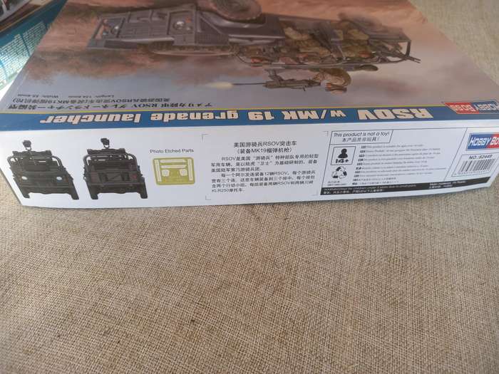 Ranger Special Operations Vehicle RSOV w/MK 19 grenade launcher 1/35 scale - Hobby Boss