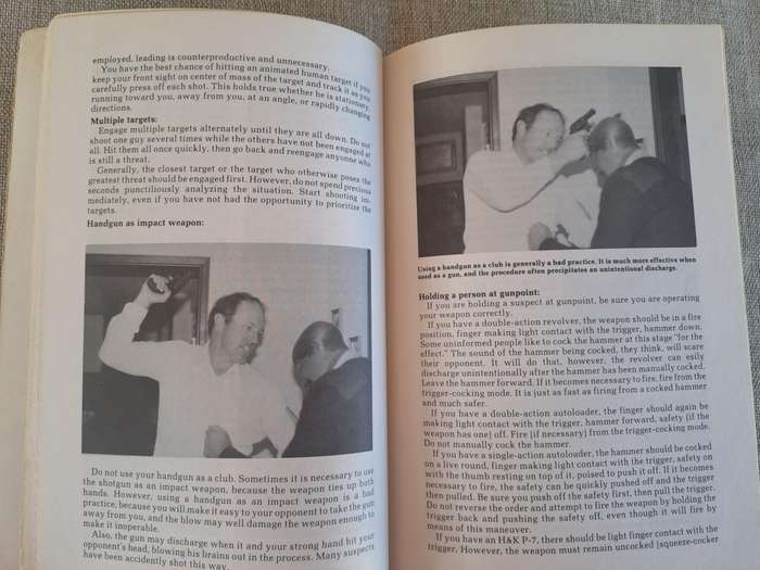 The Street Smart Gun Book - John Farnam