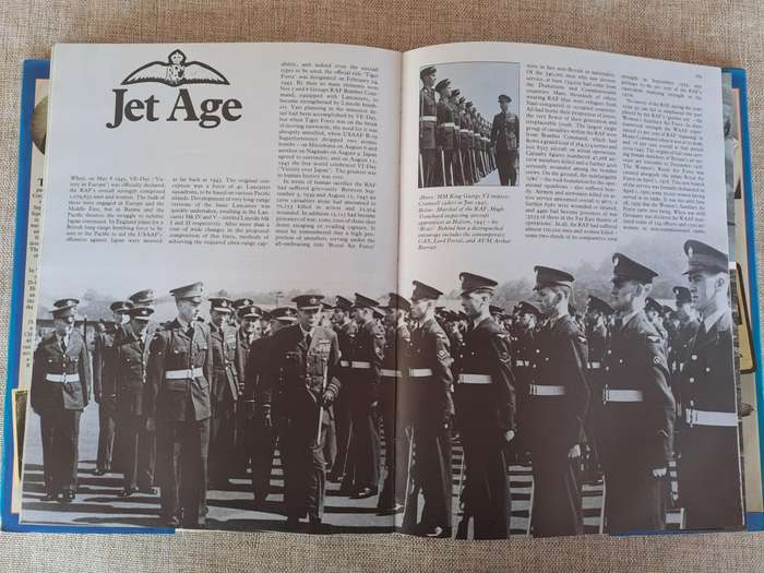 History of the RAF - Chaz Bowyer
