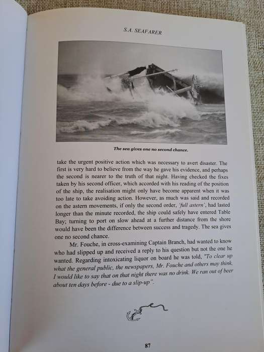 Wrecked: Under the Green Point Light - John T. Dimond