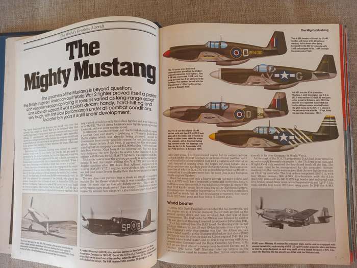 The illustrated encyclopedia of aircraft - 216 volumes - 18 binders