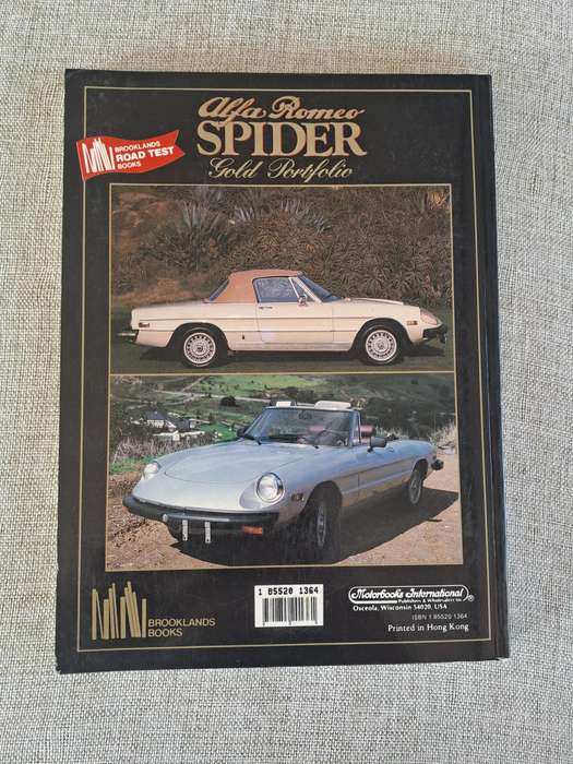 Alfa Romeo Spider Gold Portfolio 1966-1991 - R.M. Clarke