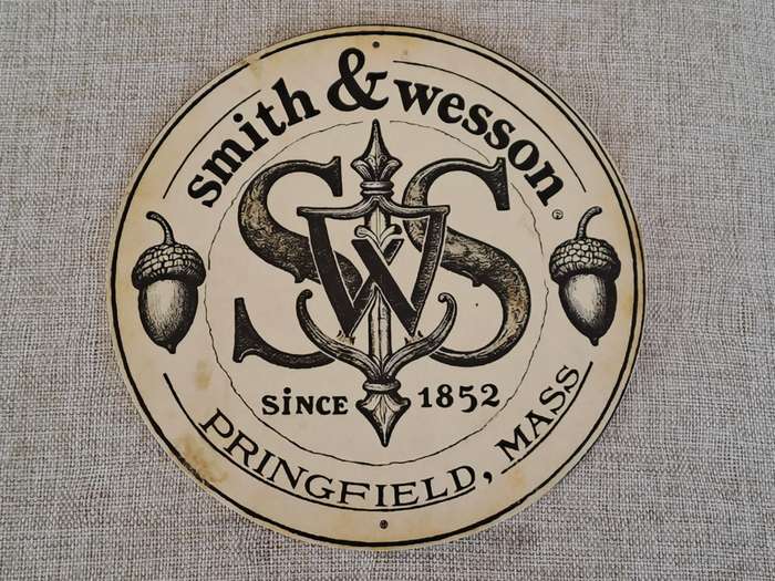 Smith & Wesson - Circular Advertising Tin Plate Sign