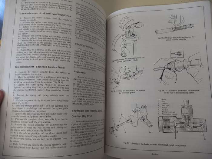 Chrysler Hunter 1967 - 1979  Autodata - Car Repair manual -