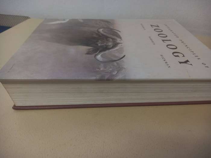 The Integrated Principles of Zoology - 8th Edition - Hickman - Roberts - Hickman
