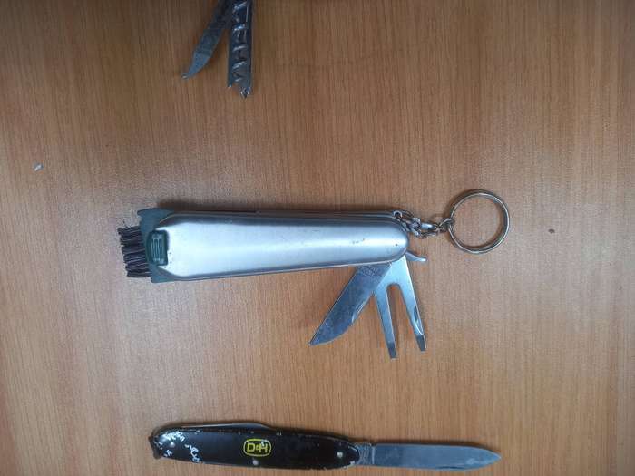 Collection of cutting implements