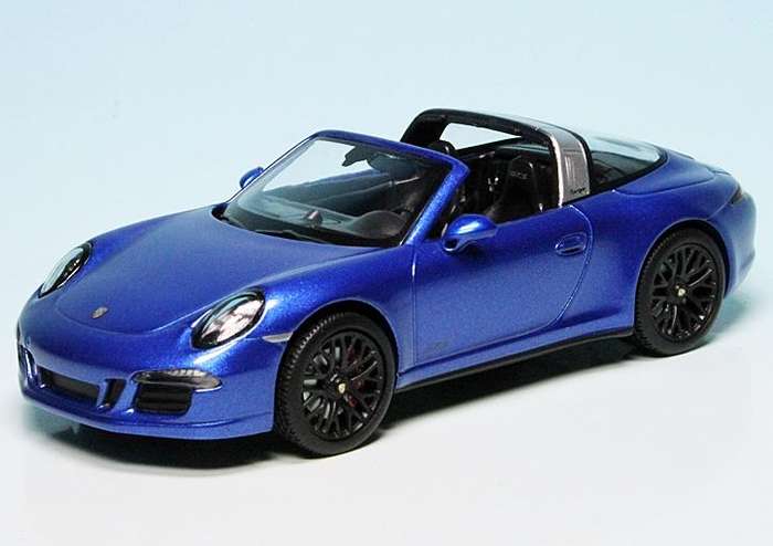 Porsche 911 (991) Targa 4 GTS - 2015 - Sapphire Blue Metallic