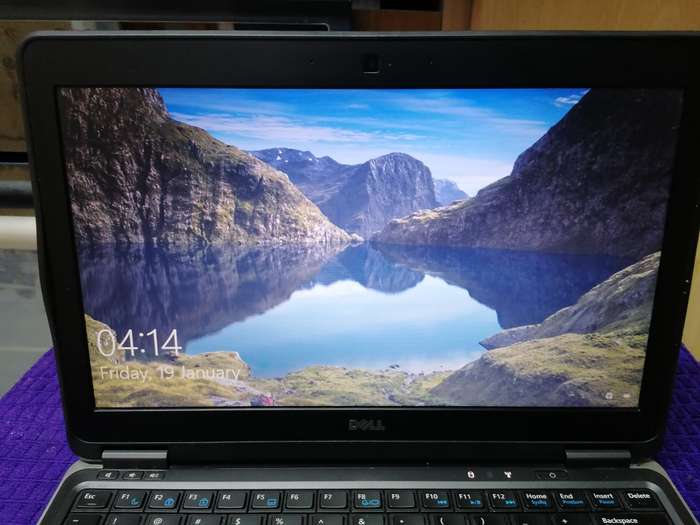 Dell Latitude E7240 i5 laptop