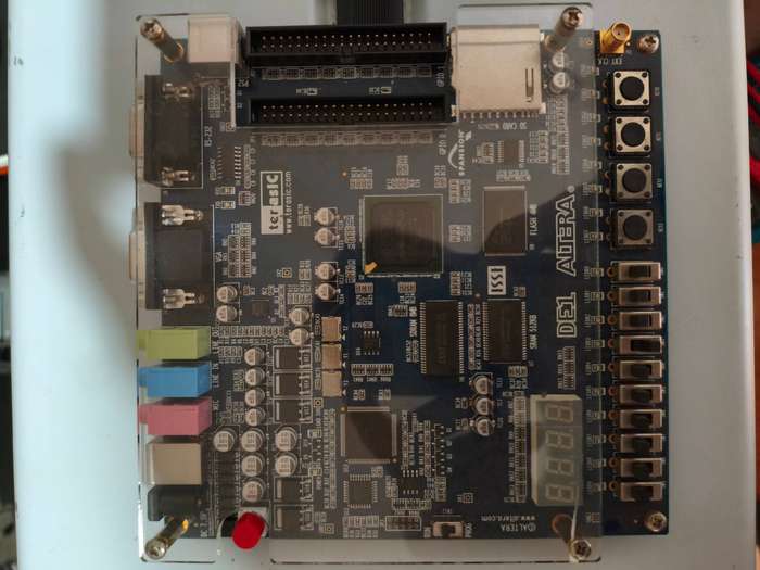 Altera DE1 Board FPGA