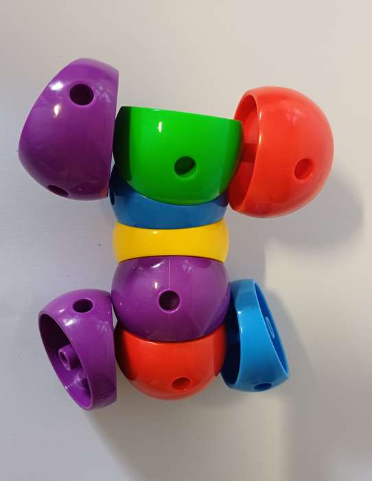 Snap and twist construction toy
