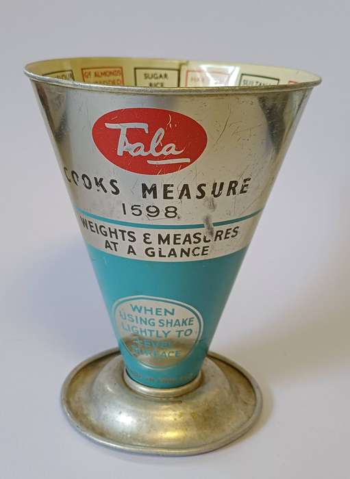 Vintage 1950s / 1960s Tala Cooks Dry ingredients Measure - Mid Century