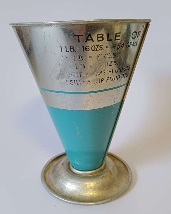 Vintage 1950s / 1960s Tala Cooks Dry ingredients Measure - Mid Century