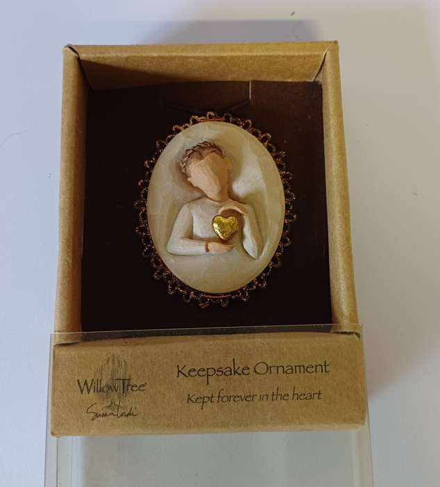 Willow Tree "Kept Forever in the Heart" Keepsake Ornament #26200