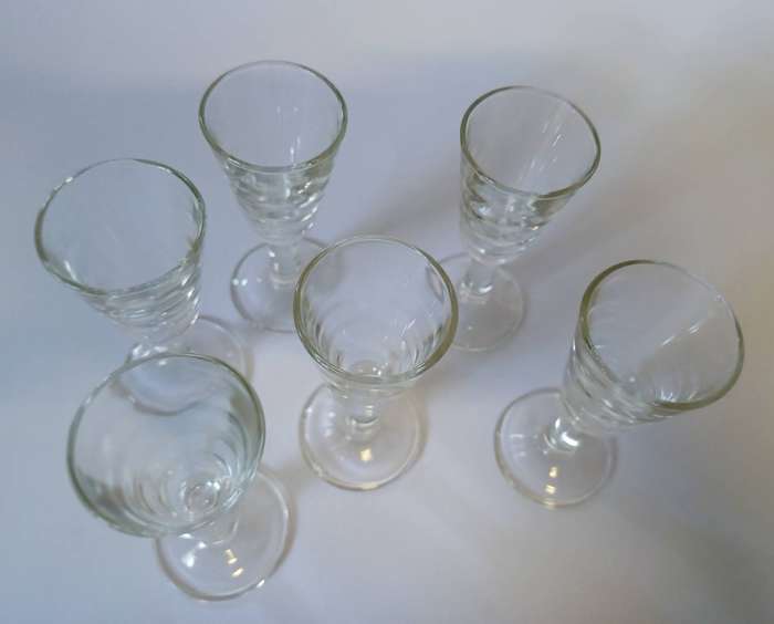 Vintage Luminarc Snapsglas (Schnapps Glasses) - Set of 6 in Original Box