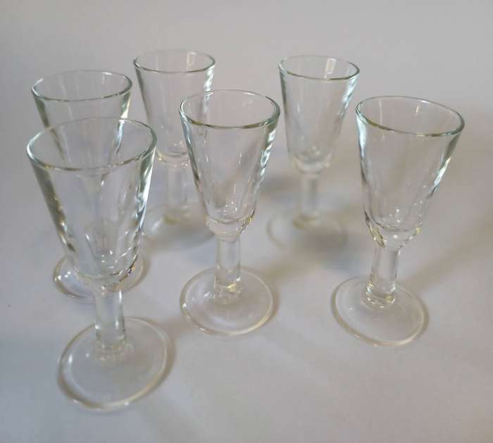 Vintage Luminarc Snapsglas (Schnapps Glasses) - Set of 6 in Original Box