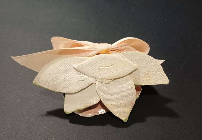 Ceramic roses