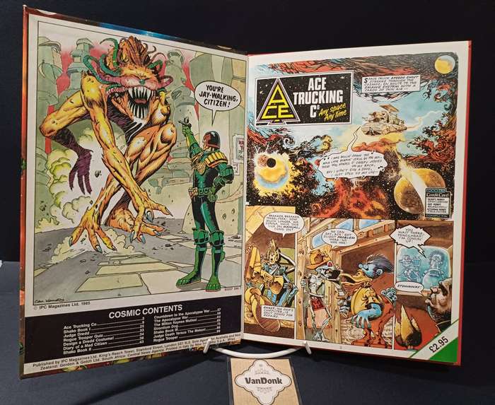 2000 AD Annual 1986 - "Light Years Ahead!"
