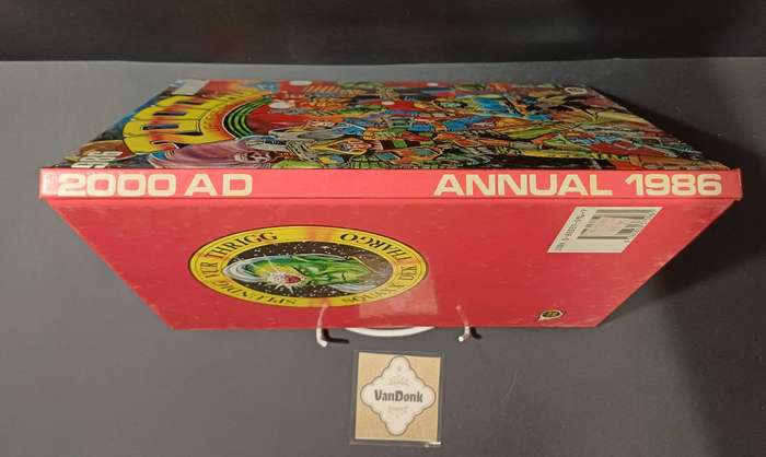 2000 AD Annual 1986 - "Light Years Ahead!"