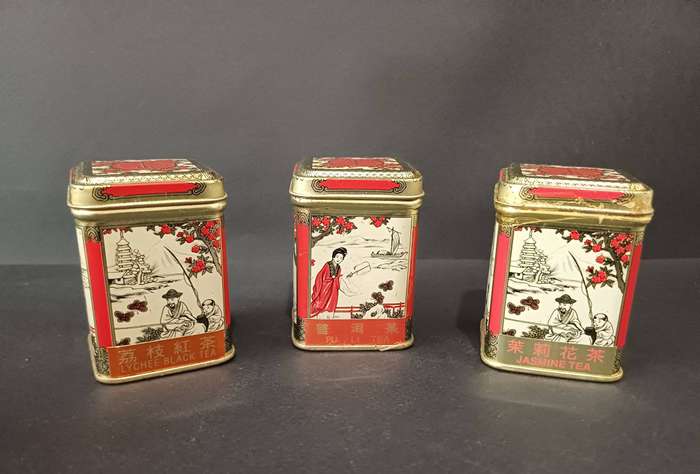 Vintage Chinese Tea Tins - Set of 6 in Original Box - Win Wa Tea Co. LTD